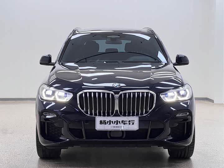 Фото 2 - BMW X5