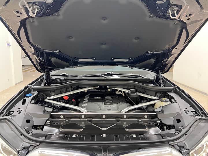 Фото 37 - BMW X5