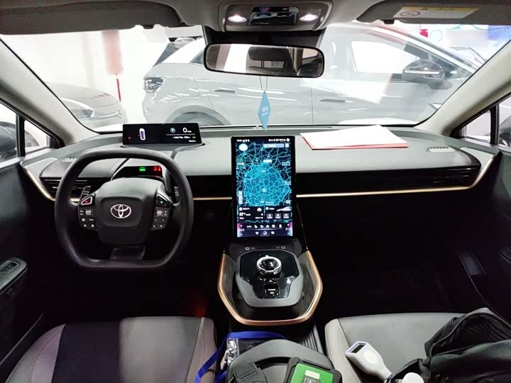 Фото 10 - Toyota bZ3