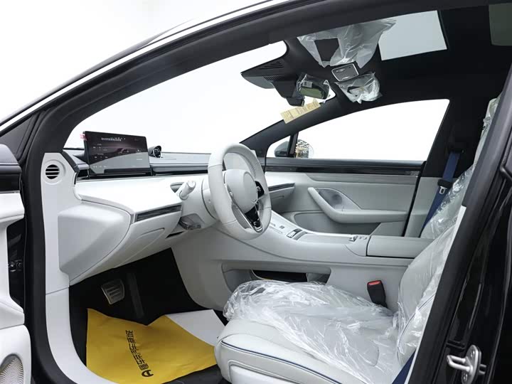 Фото 10 - Luxeed S7