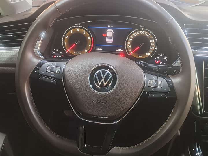 Фото 8 - Volkswagen Phideon