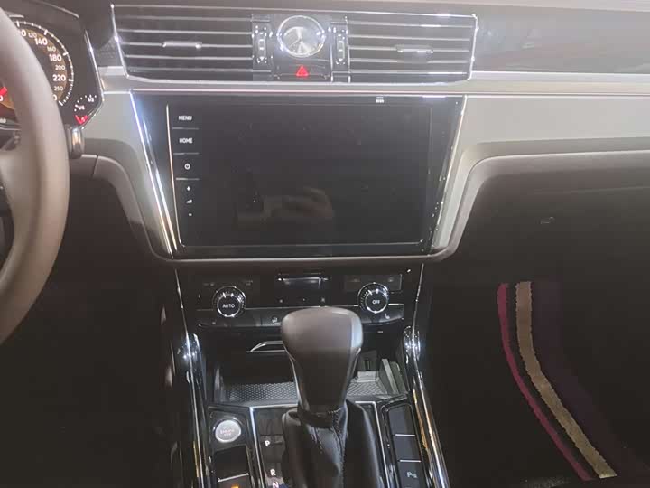 Фото 9 - Volkswagen Phideon