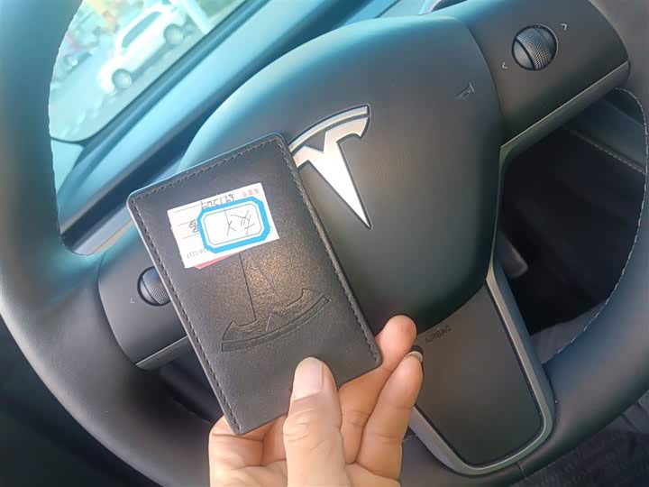 Фото 9 - Tesla Model Y