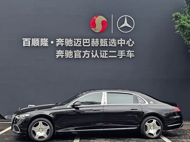 Фото 1 - Mercedes-Benz Maybach S-Class