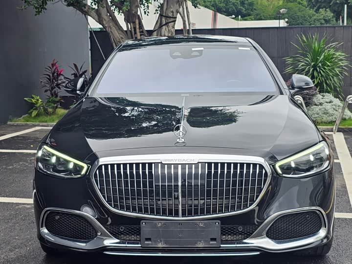 Фото 13 - Mercedes-Benz Maybach S-Class