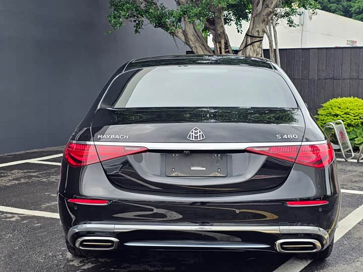 Фото 16 - Mercedes-Benz Maybach S-Class