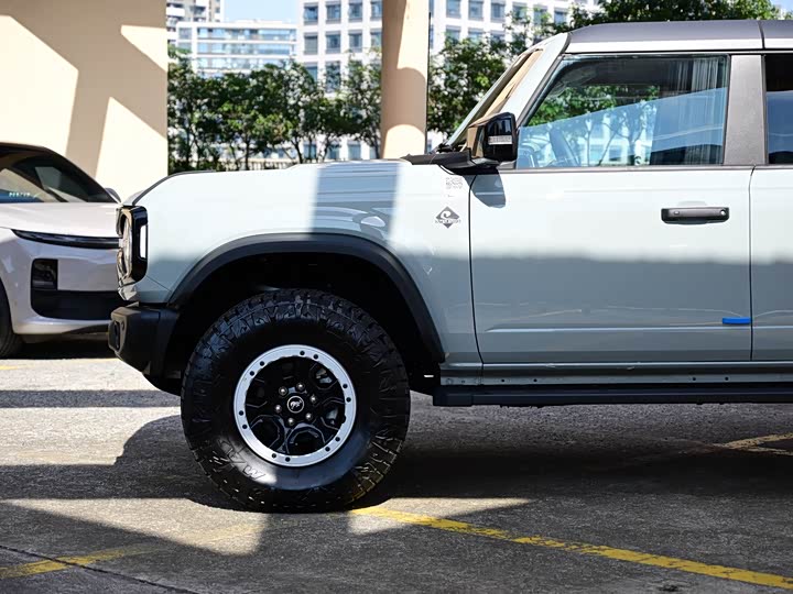 Фото 7 - Ford Bronco