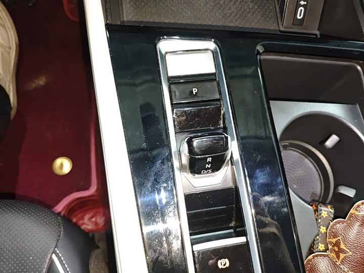 Фото 14 - Volkswagen Teramont Pro