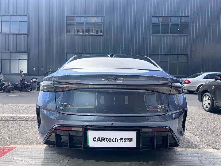 Фото 14 - BYD Seal