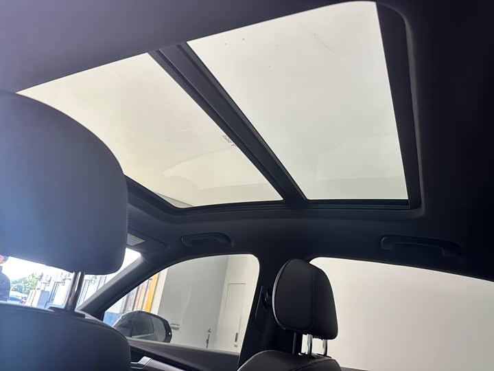 Фото 12 - Audi Q5L Sportback