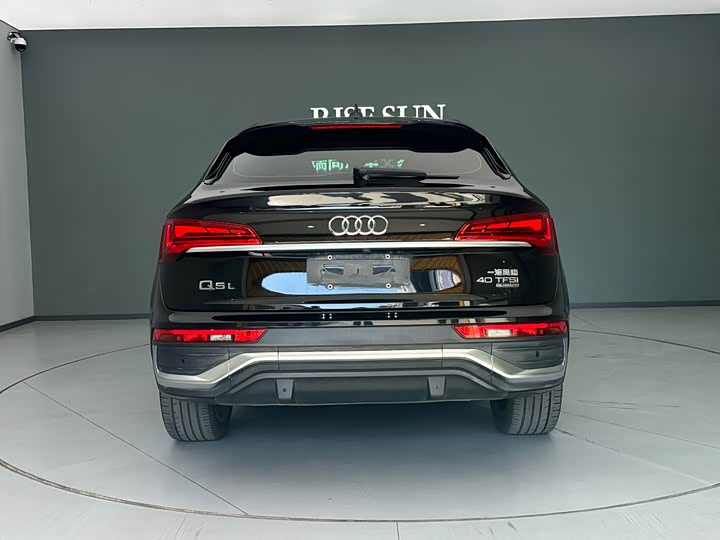 Фото 4 - Audi Q5L Sportback
