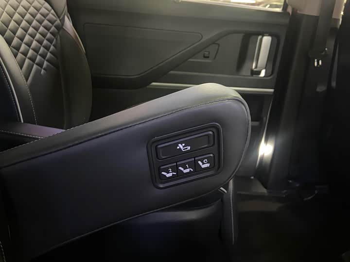 Фото 12 - Hyundai Custo