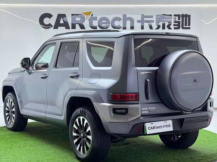 Фото 3 - Tank 700 Hybrid