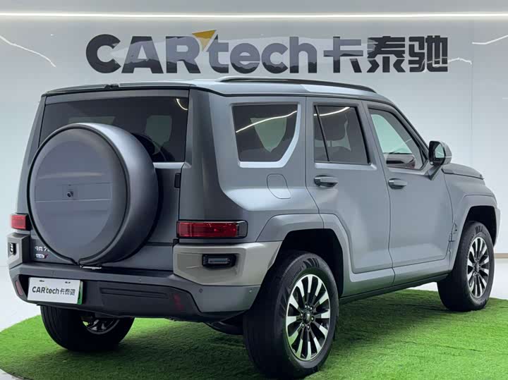 Фото 7 - Tank 700 Hybrid