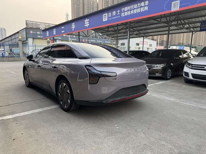 Фото 7 - XPeng Mona M03