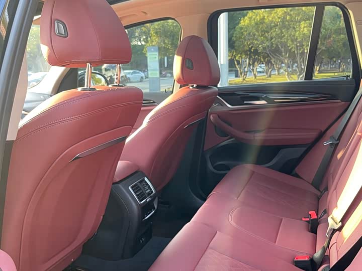 Фото 26 - BMW X3