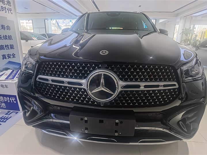 Фото 2 - Mercedes-Benz GLE-Class