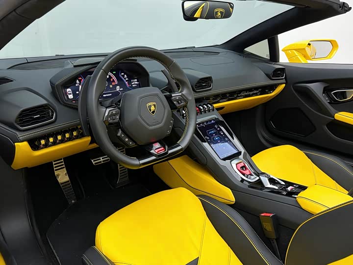 Фото 16 - Lamborghini Huracán