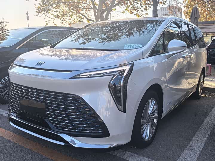 Фото 1 - Buick GL8 Century