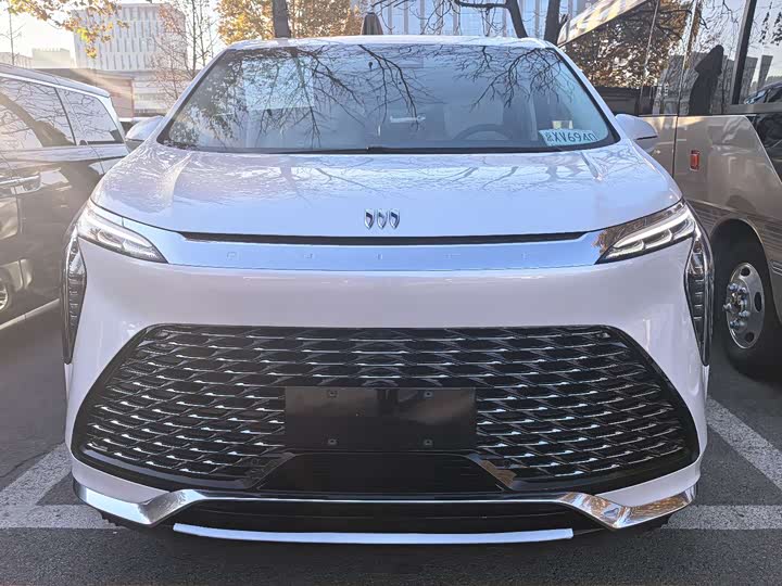 Фото 2 - Buick GL8 Century