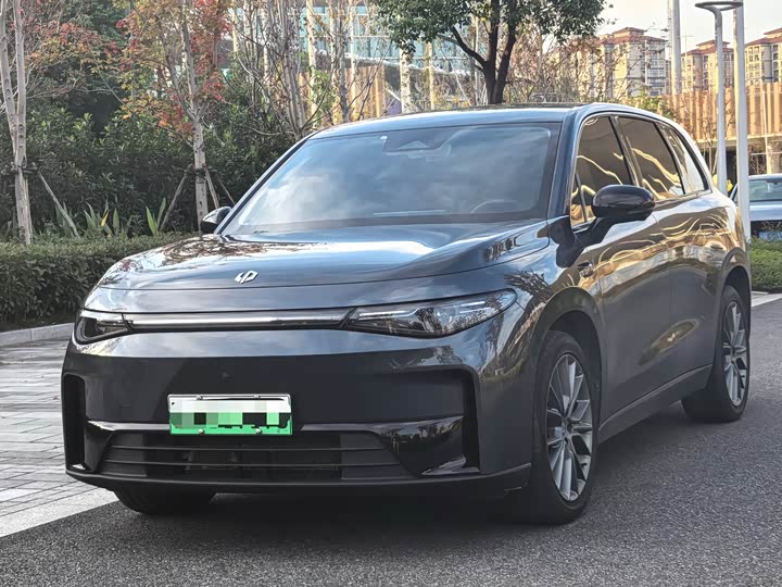 Фото 1 - Leapmotor C10