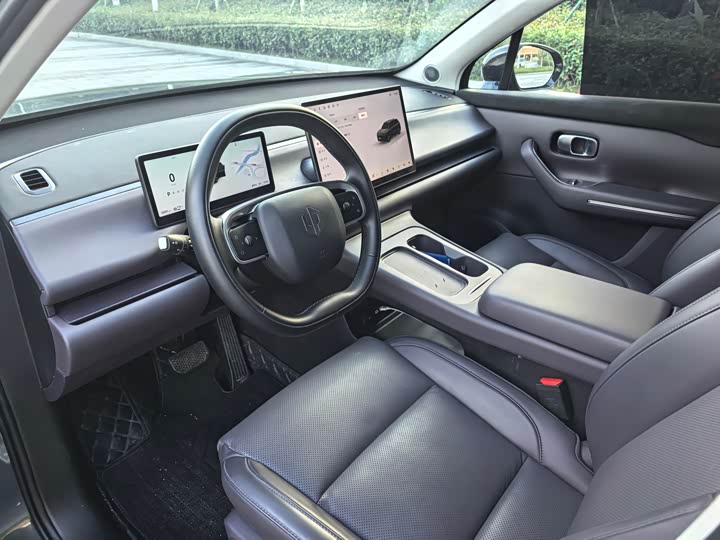 Фото 9 - Leapmotor C10