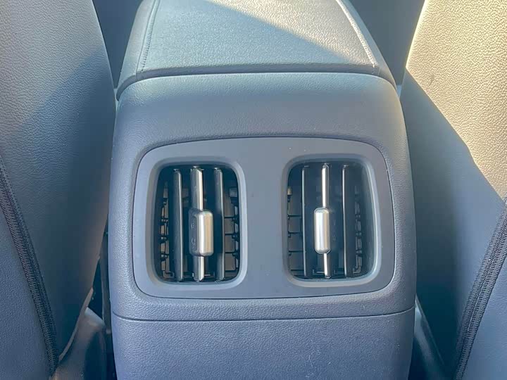 Фото 16 - Hyundai Tucson L