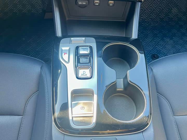 Фото 17 - Hyundai Tucson L