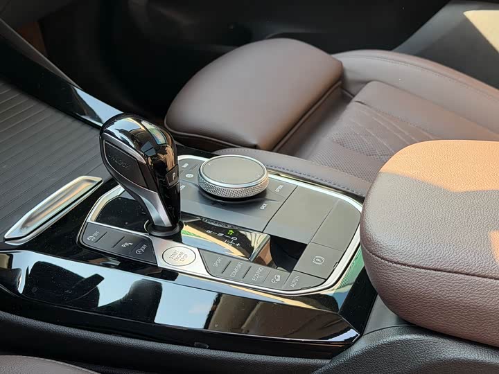 Фото 12 - BMW X3