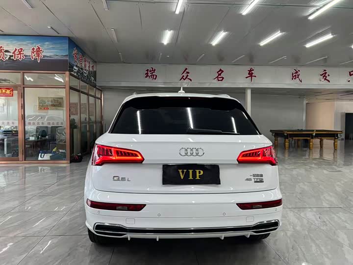 Фото 4 - Audi Q5L