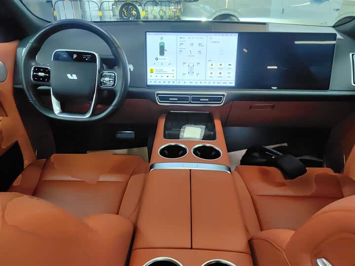 Фото 10 - LiXiang L9