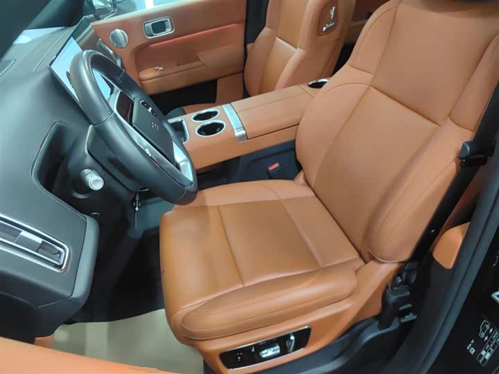 Фото 15 - LiXiang L9