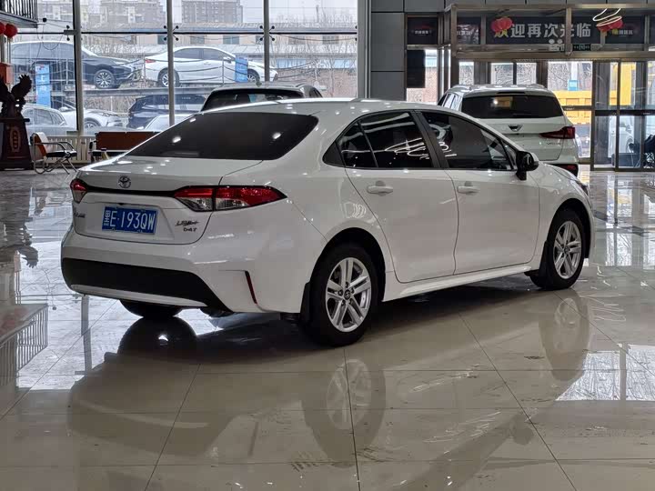 Фото 18 - Toyota Levin