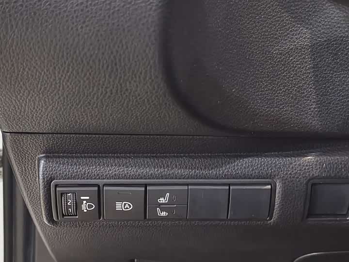 Фото 8 - Toyota Levin