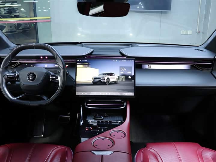 Фото 17 - Lotus Eletre