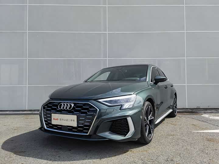 Фото 1 - Audi A3