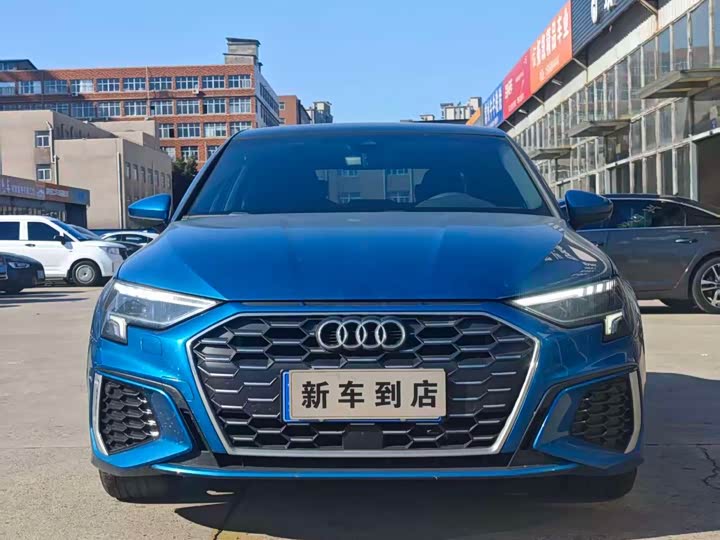 Фото 2 - Audi A3