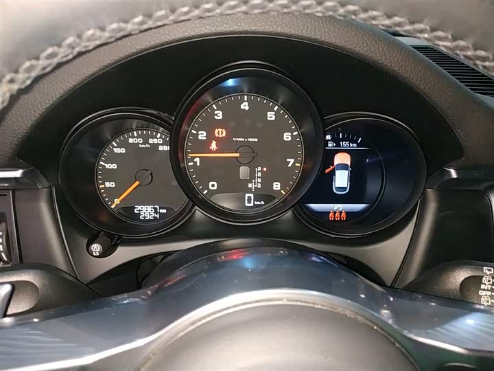 Фото 12 - Porsche Macan