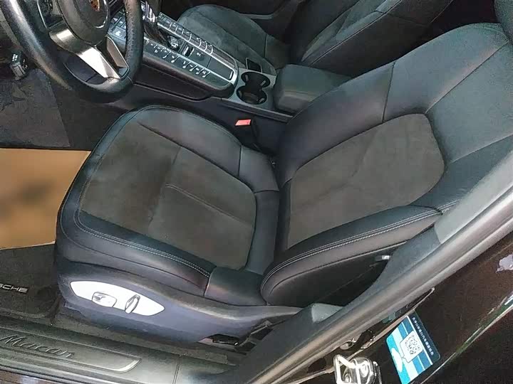 Фото 15 - Porsche Macan