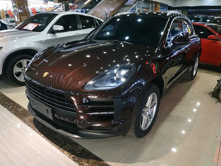 Фото 2 - Porsche Macan