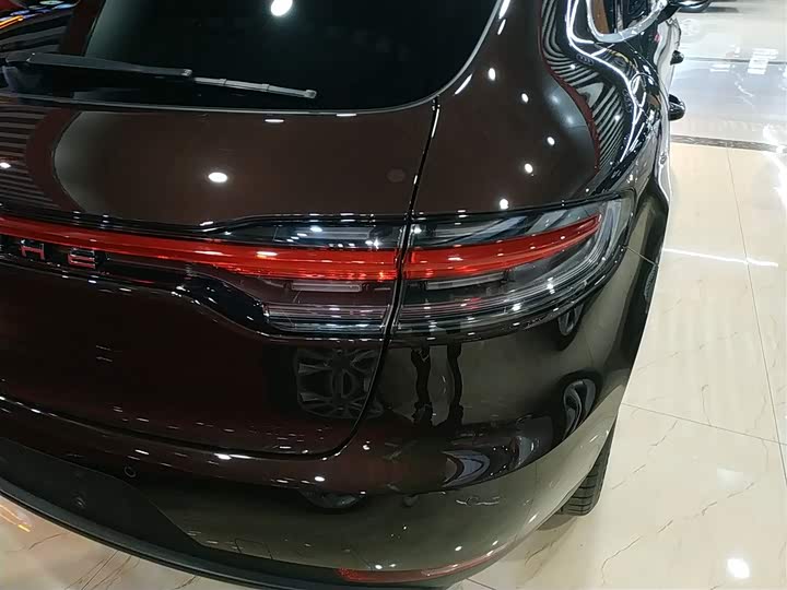 Фото 8 - Porsche Macan