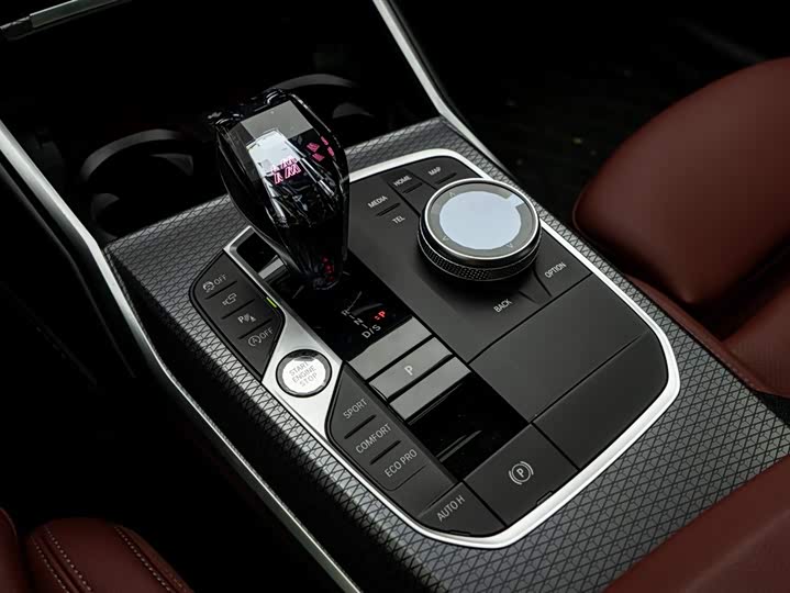 Фото 27 - BMW 3 Series