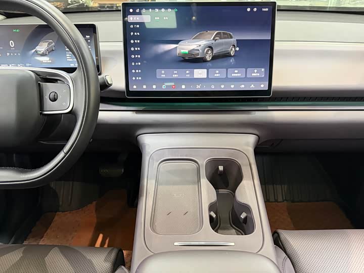 Фото 7 - Leapmotor C10