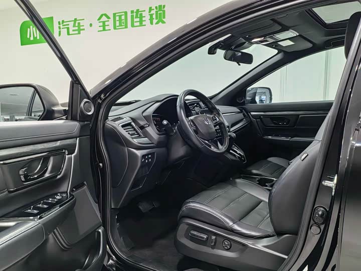 Фото 15 - Honda CR-V