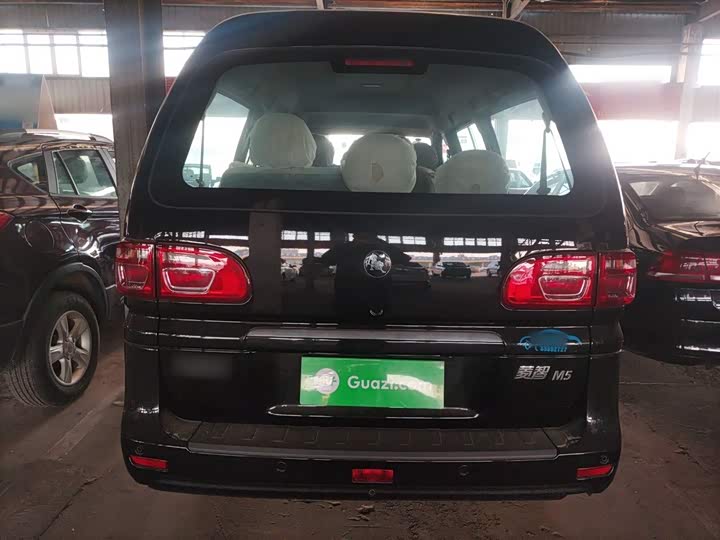 Фото 6 - Dongfeng Forthing Lingzhi M5