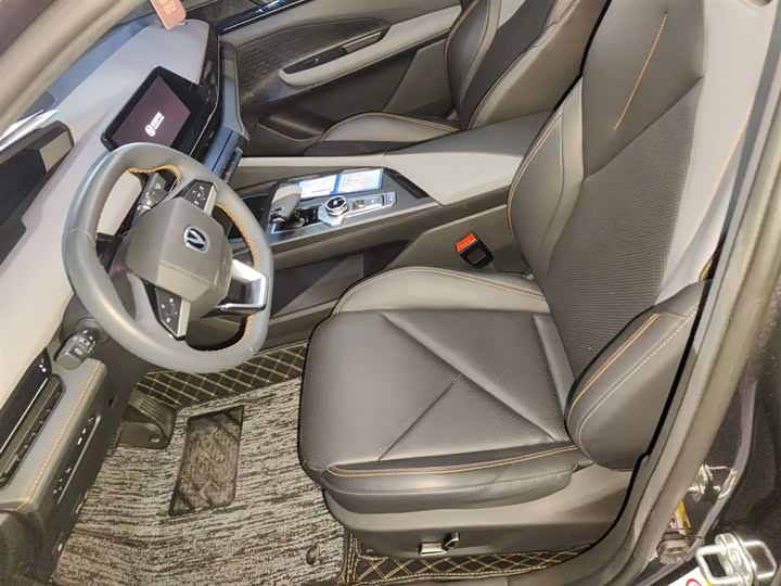 Фото 15 - Changan UNI-V