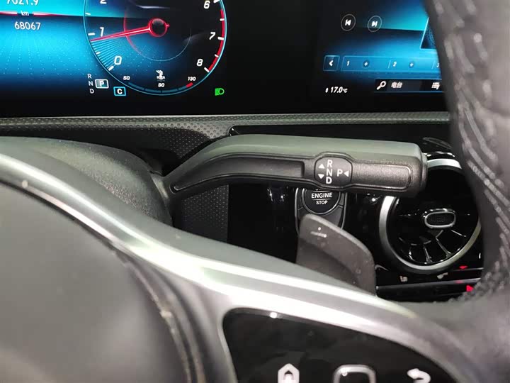 Фото 14 - Mercedes-Benz A-Class