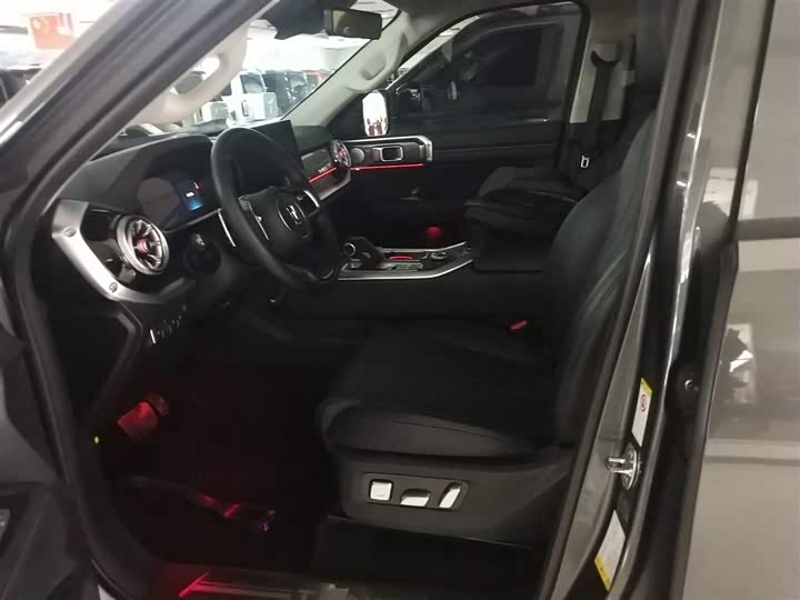 Фото 14 - Tank 400 Hybrid