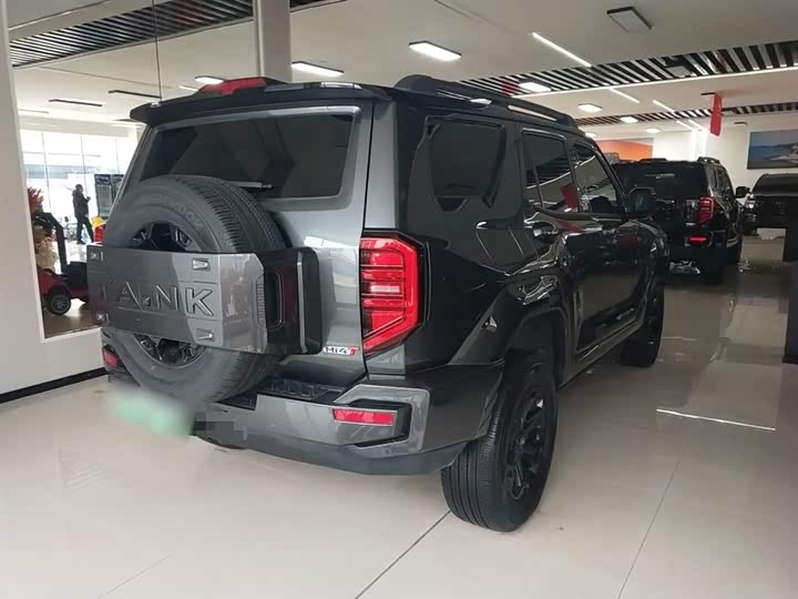 Фото 7 - Tank 400 Hybrid