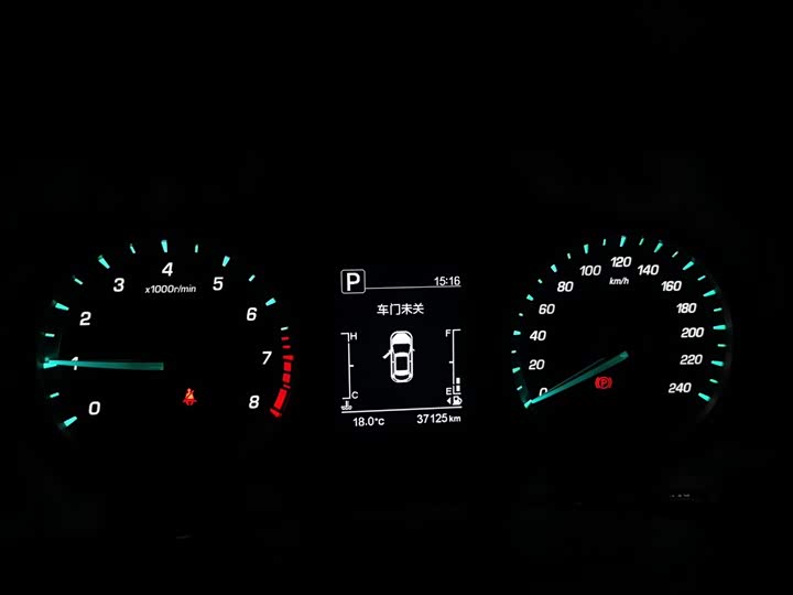 Фото 12 - Changan Oshan X5